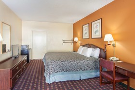 Days Inn by Wyndham Jackson