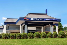 Baymont by Wyndham McDonough