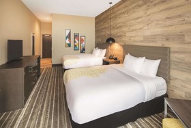 La Quinta Inn & Suites by Wyndham McDonough
