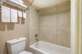 Super 8 by Wyndham McDonough GA