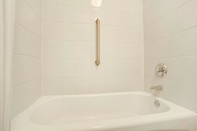 Red Carpet Inn & Suites