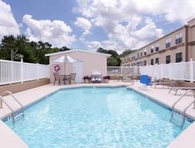 Travelodge by Wyndham Perry GA