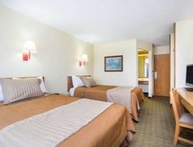 Travelodge by Wyndham Perry GA