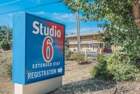 Studio 6 Skytop Rome