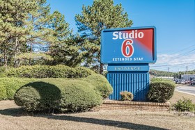 Studio 6 Skytop Rome