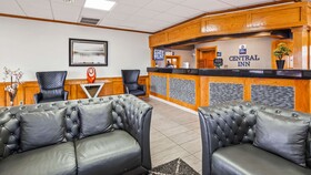 Best Western Central Inn