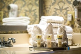 East Bay Inn, Historic Inns of Savannah Collection