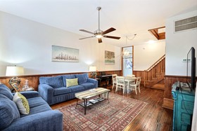 Gallery Stays - Pop Collection