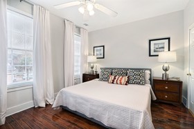 Gallery Stays - Pop Collection