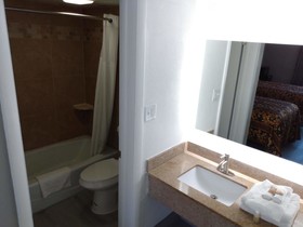 Gateway Inn-Savannah