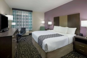 La Quinta Inn & Suites by Wyndham Snellville - Stone Mountain