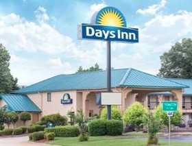 Days Inn by Wyndham Thomaston