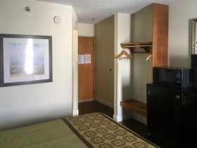 Days Inn by Wyndham Thomson