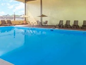 Days Inn by Wyndham Waycross