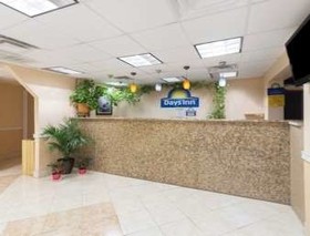 Days Inn by Wyndham Waycross