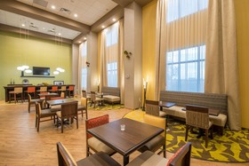 Hampton Inn Waynesboro
