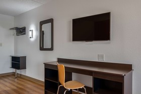 Motel 6 Cartersville - White GA