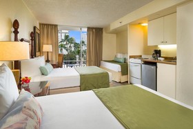 Ohia Waikiki Studio Suites