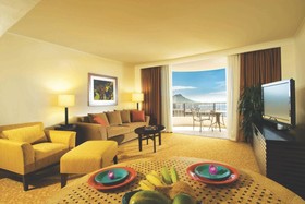 Hilton Grand Vacations Suites at Hilton Hawaiian Village