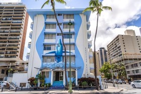 Holiday Surf Hotel