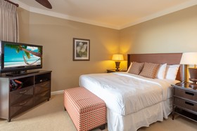 Honua Kai by RedAwning