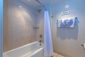 Honua Kai by RedAwning