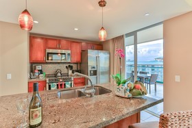 Honua Kai - Hokulani