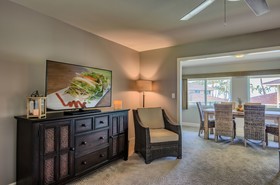 Royal Lahaina Resort & Bungalows