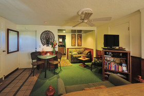 Hawaii’s Hidden Hideaway Bed & Breakfast