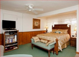 Hawaii’s Hidden Hideaway Bed & Breakfast