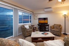 Banyan Tree by Kona Now