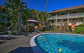 Kona Islander Inn Hotel