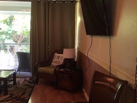 Kona Islander Inn Hotel