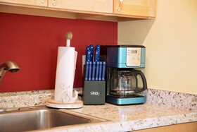 Kona Islander Inn Hotel