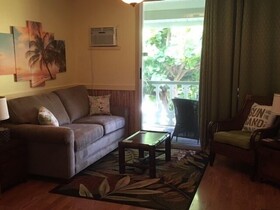 Kona Islander Inn Hotel