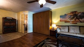 Kona Islander Inn Hotel