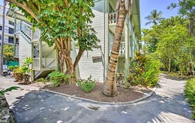 Kona Islander Inn Hotel