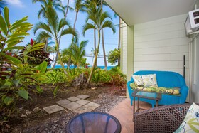 Kona Islander Inn Hotel