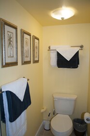 Kona Islander Inn Hotel