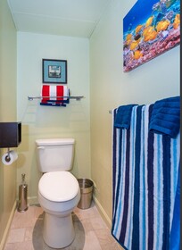 Kona Islander Inn Hotel