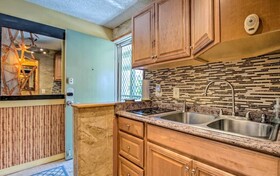 Kona Islander Inn Hotel