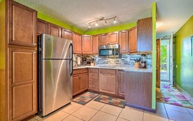 Kona Islander Inn Hotel