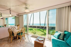 Kona Magic Sands Resort