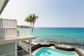 Kona Magic Sands Resort