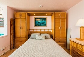 Kona Magic Sands Resort