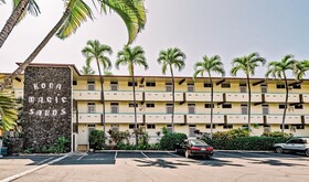 Kona Magic Sands Resort