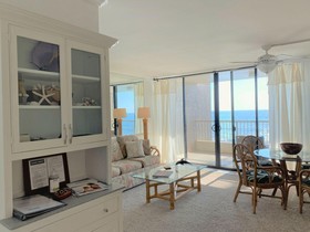 Kona Reef by Casago