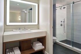 OUTRIGGER Kona Resort & Spa