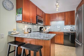 Royal Sea Cliff Kona by Outrigger