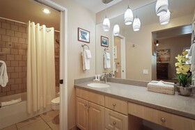 Royal Sea Cliff Kona by Outrigger